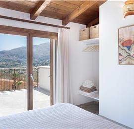 3 bedroom villa with pool near Castellamarre del Golfo, sleeps 5